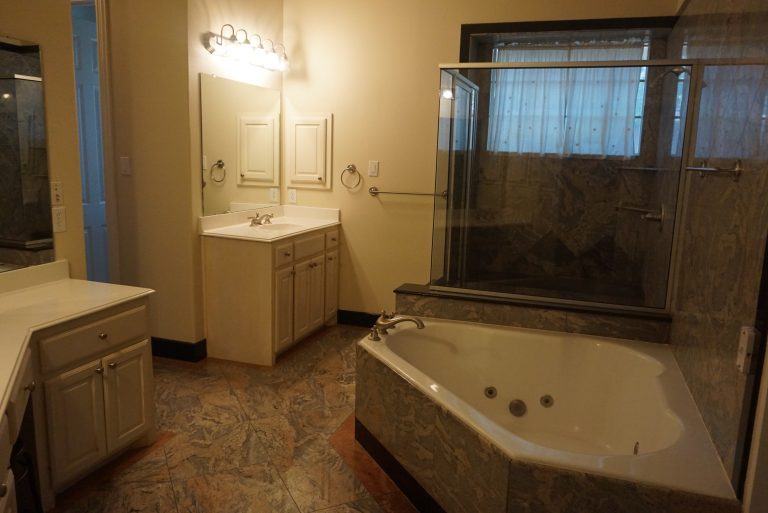 7_Bath 2